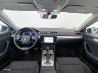 Usado Skoda Superb 150 CV (110 kW) 2022 Verde