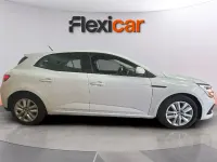 Usado Renault Mégane II Intens 116 CV (85 kW) 2022 Blanco Berlina