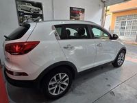 Usado Kia Sportage 115 CV (84 kW) 2016 Blanco SUV