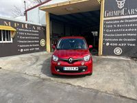 Usado Renault Twingo Zen 90 CV (66 kW) 2018 Granate Utilitario