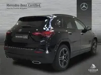 Usado Mercedes GLA200 150 CV (110 kW) 2025 Negro cosmos SUV