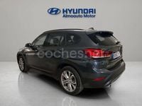 Usado BMW X1 Comfort Edition 136 CV (100 kW) 2021 Gris / plata SUV
