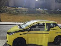 Usado Toyota Aygo X-cite 69 CV (50 kW) 2017 Amarillo Utilitario