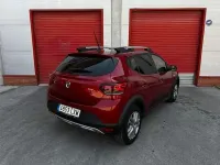 Usado Dacia Sandero Essentiel 101 CV (74 kW) 2022 Rojo Utilitario
