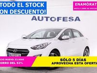 Usado Hyundai i30 135 CV (99 kW) 2015 Blanco Berlina