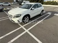 Usado Mercedes GLA180 122 CV (89 kW) 2017 Blanco SUV