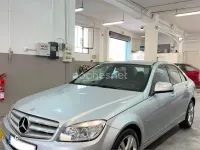 Usado Mercedes C220 Avantgarde 150 CV (110 kW) 2008 Blanco Berlina
