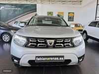 Usado Dacia Duster Prestige 100 CV (73 kW) 2022 Gris / plata SUV