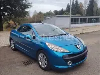 Usado Peugeot 207 CC 110 CV (80 kW) 2007 Azul Descapotable