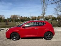 Usado Alfa Romeo GT Junior 78 CV (57 kW) 2009 Rojo Berlina