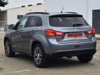 Usado Mitsubishi ASX Motion 114 CV (83 kW) 2015 Plateado SUV