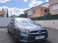 Usado Mercedes A180 136 CV (100 kW) 2022 Gris / plata Berlina