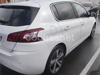 Usado Peugeot 308 Allure 130 CV (95 kW) 2014 Blanco Berlina