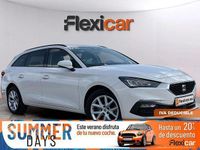 Usado Seat Leon Style 115 CV (84 kW) 2021 Blanco Familiar