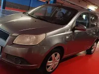 Usado Chevrolet Aveo LT 100 CV (73 kW) 2009 Gris / plata Berlina