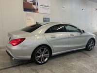 Usado Mercedes CLA200 136 CV (100 kW) 2015 Gris / plata Berlina