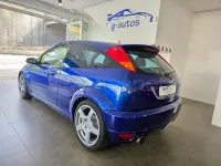 Usado Ford Focus RS 220 CV (161 kW) 2003 Azul Berlina
