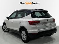 Usado Seat Arona Style 110 CV (80 kW) 2021 Blanco SUV