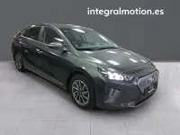 Usado Hyundai Ioniq Style 100 kW (136 CV) 2021 Gris Utilitario