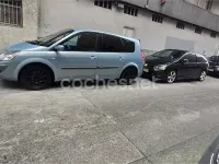 Usado Renault Scénic 105 CV (77 kW) 2006 Azul Monovolumen