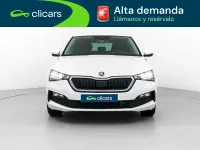 Usado Skoda Scala Ambition 110 CV (80 kW) 2023 Blanco Utilitario