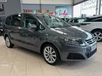 Usado Seat Alhambra Reference 150 CV (110 kW) 2018 Gris / plata Monovolumen