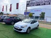 Usado Renault Mégane III Dynamique 110 CV (80 kW) 2011 Blanco Berlina