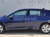 Usado VW Golf VIII Life 110 CV (80 kW) 2022 Azul Berlina