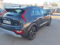 Usado Kia Niro 141 CV (103 kW) 2022 Gris SUV