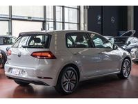 Begagnad VW e-Golf 100 kW (136 HK) 2020 Vit Halvkombi
