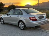 Usado Mercedes C180 120 CV (88 kW) 2011 Gris / plata Berlina