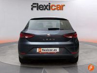 Usado Seat Leon Style 130 CV (95 kW) 2020 Gris Familiar