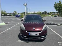 Usado Renault Scénic III Dynamique 130 CV (95 kW) 2012 Granate Monovolumen