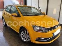Usado VW Polo Advance 90 CV (66 kW) 2014 Amarillo Berlina