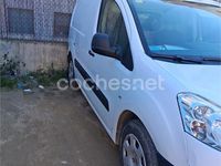 Usado Peugeot Partner Tepee Access 75 CV (55 kW) 2015 Blanco Monovolumen