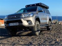 Usado Toyota HiLux 150 CV (110 kW) 2018 Marrón Recogida
