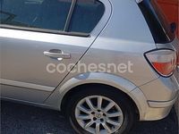 Usado Opel Astra Enjoy 120 CV (88 kW) 2004 Gris / plata Berlina