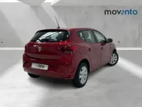 Usado Dacia Sandero Comfort 91 CV (66 kW) 2022 Rojo Berlina