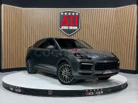 Usado Porsche Cayenne 462 CV (339 kW) 2021 Gris / plata SUV