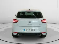 Usado Seat Ibiza FR 150 CV (110 kW) 2024 Blanco Berlina