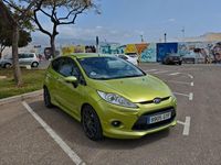 Usado Ford Fiesta Sport 90 CV (66 kW) 2010 Verde Utilitario