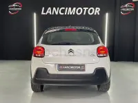 Usado Citroën C3 Shine 102 CV (75 kW) 2022 Blanco Utilitario