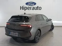 Usado Opel Astra 130 CV (95 kW) 2023 Gris / plata Utilitario