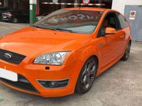 Usado Ford Focus ST 226 CV (166 kW) 2007 Naranja Utilitario