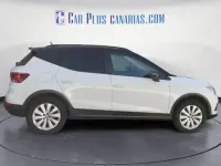 Usado Seat Arona Ecomotive 95 CV (69 kW) 2018 Blanco SUV