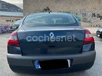 Usado Renault Mégane II Authentique 100 CV (73 kW) 2005 Azul Berlina