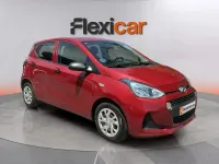 Usado Hyundai i10 GO! 67 CV (49 kW) 2018 Rojo Utilitario