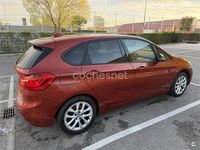 Usado BMW 225 Active Tourer 220 CV (161 kW) 2022 Naranja Monovolumen