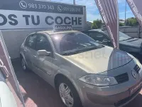 Usado Renault Mégane II Privilege 136 CV (100 kW) 2004 Gris / plata Berlina