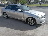 Usado Mercedes C200 Avantgarde 122 CV (89 kW) 2007 Gris / plata Berlina